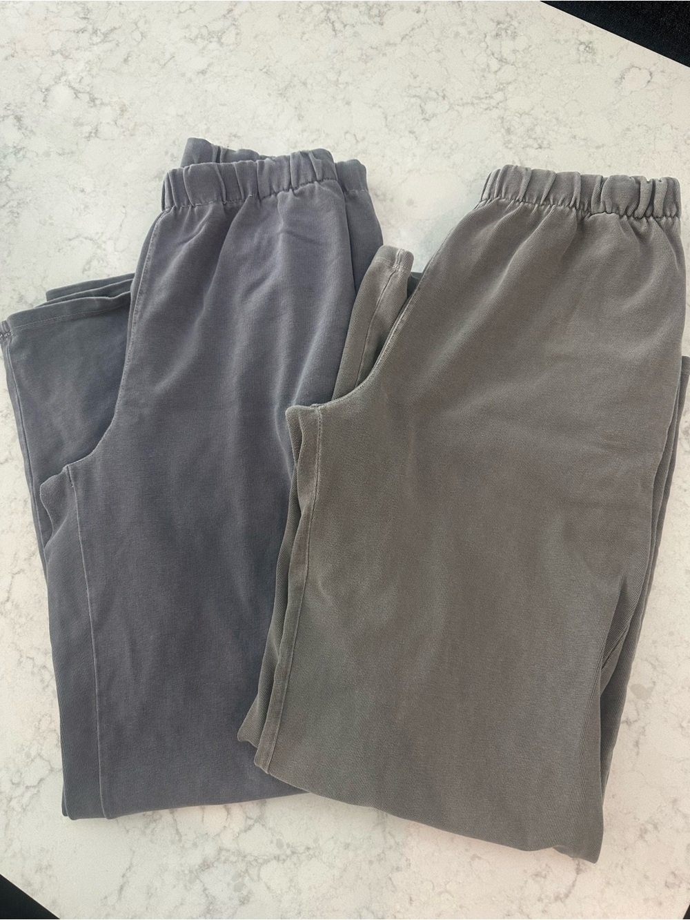 Brandy Melville Wide Leg Pull-On Pants in Gray and Charcoal